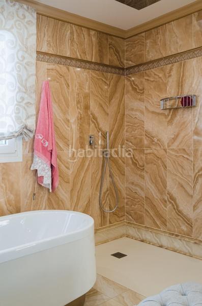 Foto 3f482716-4a59-4a84-aa6c-a451437dec61. Chalet avec chauffage piscine dans Lomas de Cabo Roig - Los Dolses Orihuela