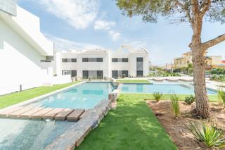 Haus in Los Balcones-Los Altos. Nuevo conjunto residencial en los balcones torrevieja
