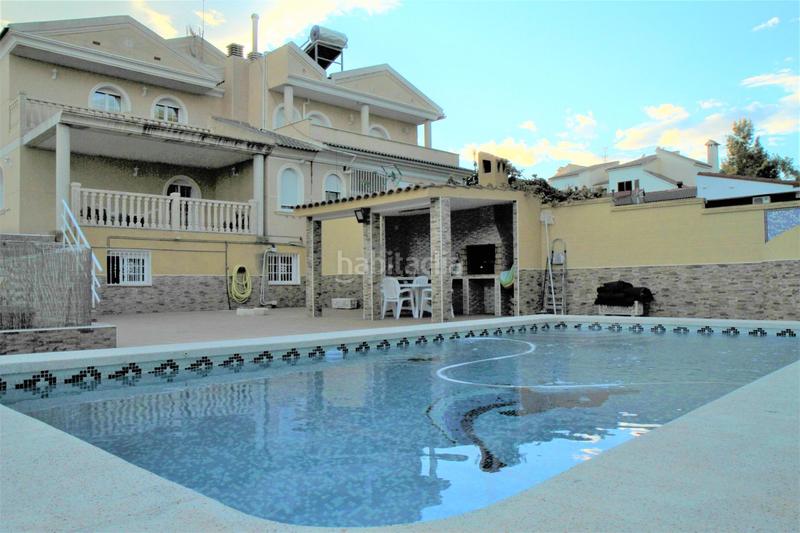 Foto b9d56011-0758-42a4-9438-3086b60d0393. Casa a schiera con riscaldamento parcheggio piscina in Benidorm