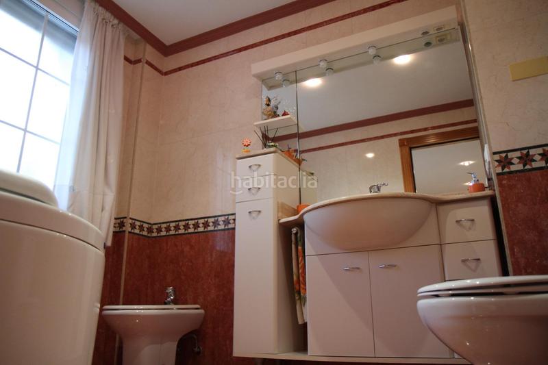 Foto ff2be896-686e-4ff7-b58b-c8bf9b5f0678. Casa a schiera con riscaldamento parcheggio piscina in Benidorm