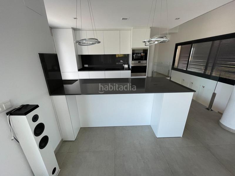 Foto fc0ef74a-adb5-4905-880d-131fb56bc85d. Xalet amb calefacció aparcament piscina a Oltamar - Cucarres Calp