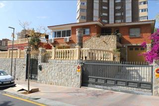 Xalet a Foietes. Increíbles chalets individuales en una misma finca con 13 plazas
