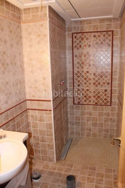 Foto 54e19249-f063-4d7b-99a9-1d46e6b04877. Chalet avec parking piscine dans Foietes Benidorm