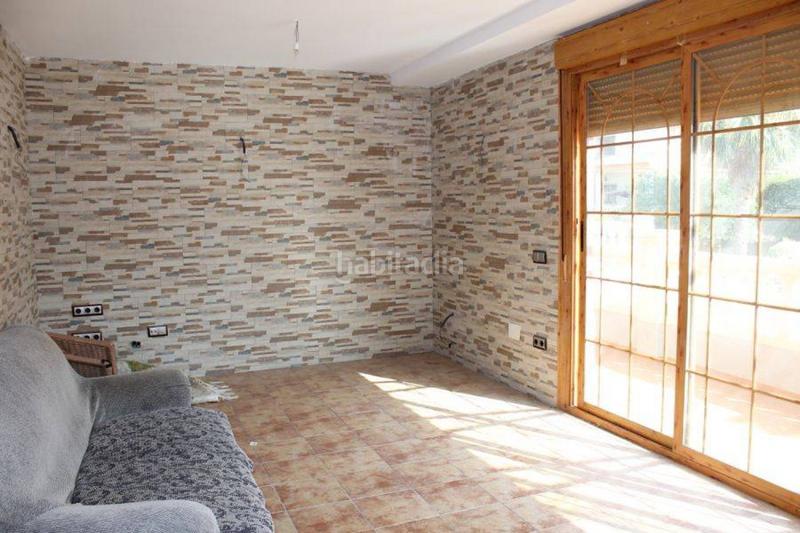 Foto 5cee618a-8f30-479b-b7a2-ba326f3239bc. Chalet avec parking piscine dans Foietes Benidorm