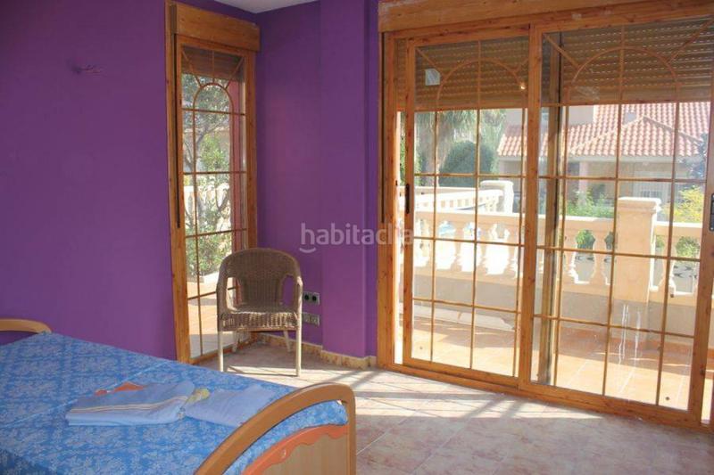 Foto 7c03a451-0a0b-40e7-84a4-ffbf9587a270. Chalet avec parking piscine dans Foietes Benidorm