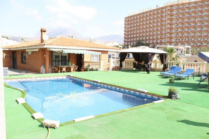 Foto ed36a796-639e-433c-b943-7f8f6b349033. Chalet avec parking piscine dans Foietes Benidorm
