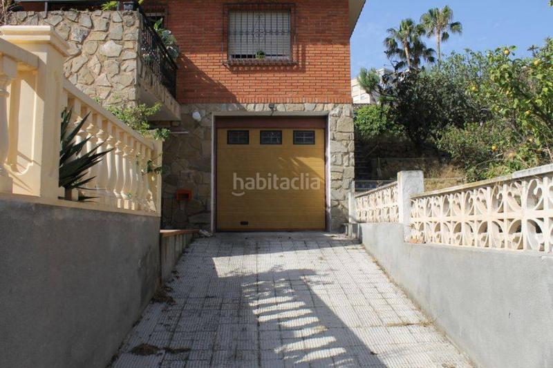 Foto f300be42-8884-4b70-8f6c-8dc599370257. Chalet avec parking piscine dans Foietes Benidorm