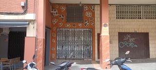 Local Comercial en Centro Urbano. Local centrico 2 plantas con almacen grande