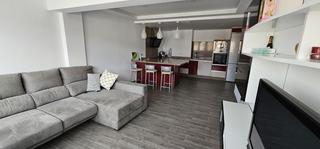 Apartament a Casco Antiguo - Puerto. Gran oportunidad! apartamento de 3 dormitorios en primera linea