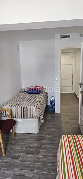 Foto 2439b3e7-e5c6-4137-b34d-3a81958a793f. Apartament a Casco Antiguo - Puerto Benidorm