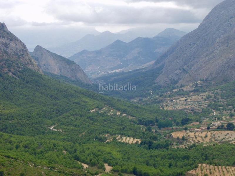 Foto 824f0af4-b4c3-491b-a5dd-9e524c43e16a. Masia amb aparcament a Benimantell