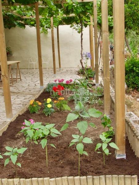 Foto 85f3adea-e76a-40cc-bbd8-4d3bcd6bfe21. Masia amb aparcament a Benimantell