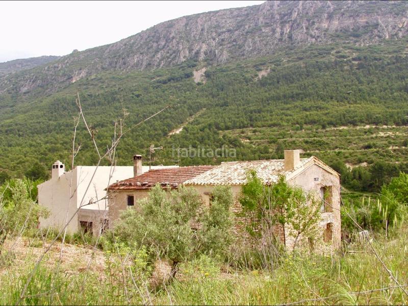 Foto 9f1d5f37-c26b-40a2-91d3-0506fcdf2758. Masia amb aparcament a Benimantell