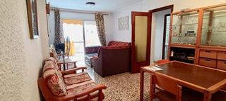Apartament a Centro Urbano. Amplio apartamento en benidorm  zona centro, a sólo 125 metros d