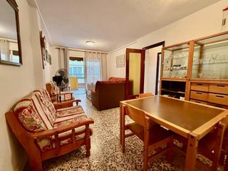 Appartement à Centro Urbano. Amplio apartamento en benidorm  zona centro, a sólo 125 metros d