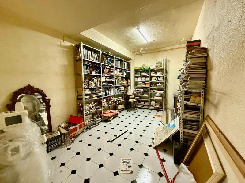 Foto a3a8b128-22c3-4a80-996d-83dcc21c60ce. Local comercial a Centro Urbano Benidorm