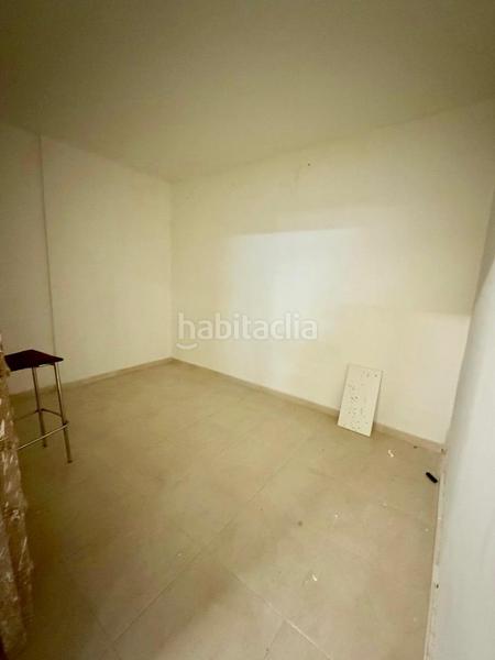 Foto b9f99ac3-9426-4697-bd18-867e2d9a50ef. Local comercial a Centro Urbano Benidorm