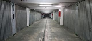 Aparcament cotxe a Playa Levante. Garaje cerrado en avenida mediterráneo a 200 metros del la playa