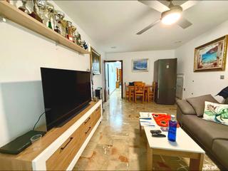 Apartament a Centro Urbano. Encantador apartamento en el centro de benidorm cerca de la play