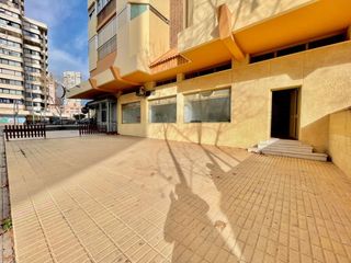 Local Comercial a Levante Alto