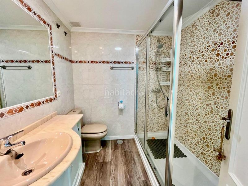 Foto 4375b84b-e2e2-4e58-b1b9-6d26183cf71e. Apartament amb aparcament piscina a Playa de San Juan Alicante