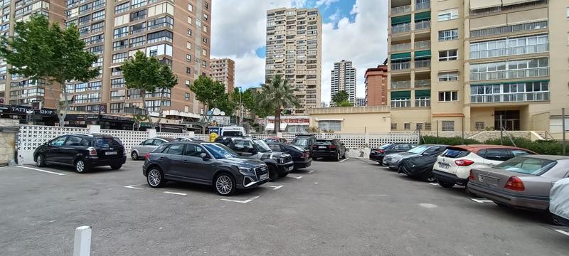 Foto 38a4e092-1a6a-4817-b148-b23038fbcb4e. Apartament amb aparcament piscina a Levante Alto Benidorm