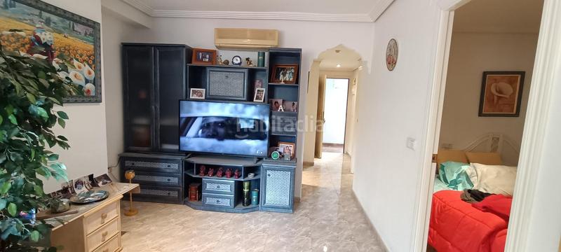 Foto 42e3d824-0115-43b5-af81-f004e5603421. Apartament amb aparcament piscina a Levante Alto Benidorm