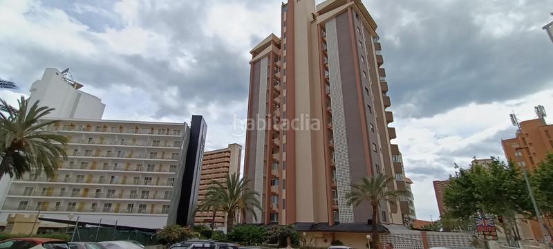 Foto a5927a91-9cdf-4f39-920f-8a17dbbded59. Apartament amb aparcament piscina a Levante Alto Benidorm