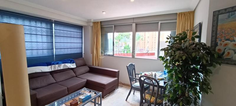Foto ac2a66c8-d641-4fda-b71f-74af96767233. Apartament amb aparcament piscina a Levante Alto Benidorm