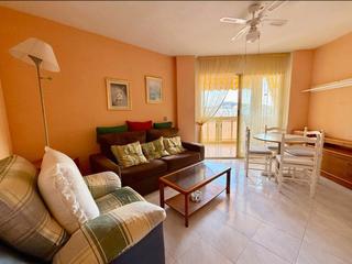 Apartment in Playa Poniente. Apartamento en benidorm cerca del hotel bali  ideal para vivir o
