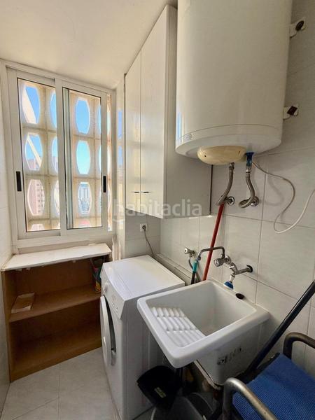 Foto 445eb319-c932-4183-9b4f-6891a4fb8a14. Apartamento exclusiva apartamento cerca del hotel bali ideal para vivir o invertir cerca del mar en Benidorm