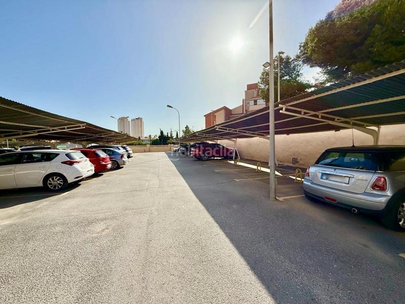 Foto 4f660d8b-9900-408a-a6b6-84df202e3b9d. Apartamento exclusiva apartamento cerca del hotel bali ideal para vivir o invertir cerca del mar en Benidorm