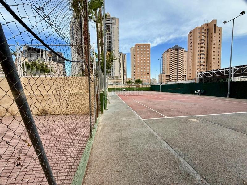 Foto b4373934-0c3d-42f1-a0a8-26e0a05e5dc8. Apartamento exclusiva apartamento cerca del hotel bali ideal para vivir o invertir cerca del mar en Benidorm