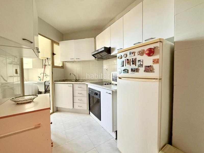 Foto d372526b-8d15-464a-a5bc-75fee66d8fff. Apartamento exclusiva apartamento cerca del hotel bali ideal para vivir o invertir cerca del mar en Benidorm