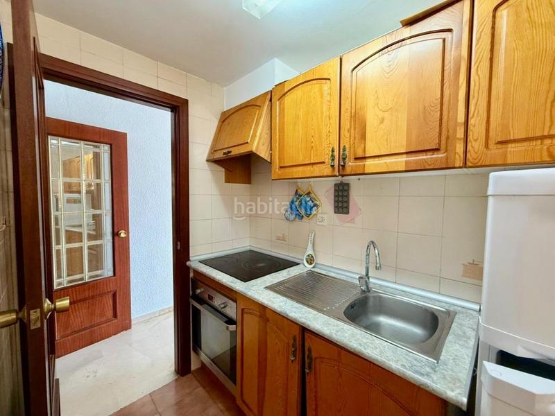 Foto f95b774b-eb3a-4dc2-b905-59ff91ff38f1. Apartamento chollo!! edificio gemelos 2 dorm. originales, esquina, amplio, gran terraza parking com. vistas y cerca playa levante y centro en Benidorm