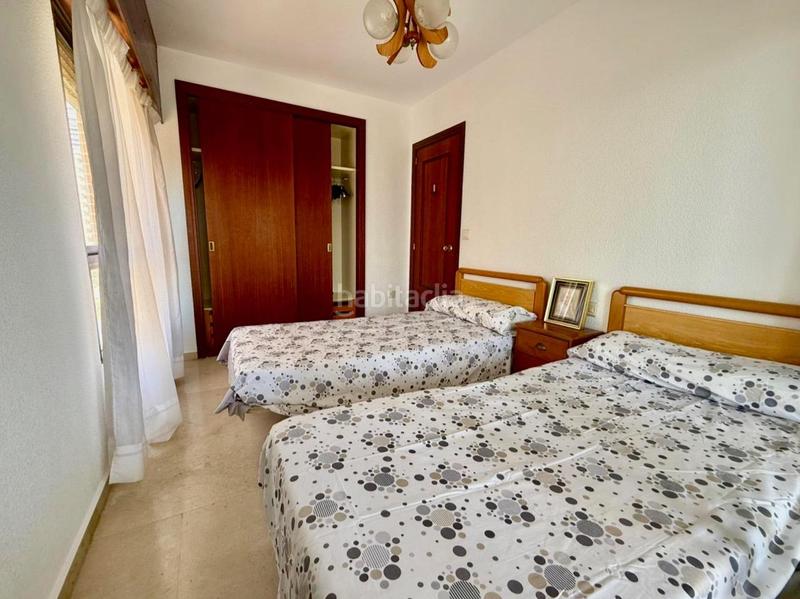 Foto fb26278a-7f16-4277-b612-e22a45940193. Apartamento chollo!! edificio gemelos 2 dorm. originales, esquina, amplio, gran terraza parking com. vistas y cerca playa levante y centro en Benidorm