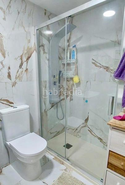 Foto cc2f362c-4ba6-48ea-acdd-c1dc07386064. Apartament a Playa Levante Benidorm