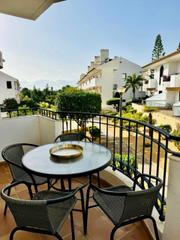 Apartment in Escandinavia-Cautivador. Apartamento reformado con terraza, garaje, trastero y piscina cl