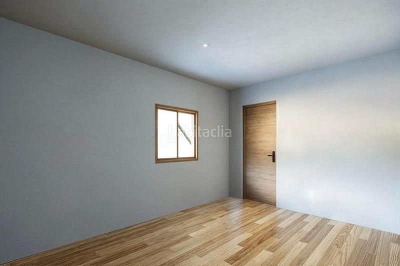 Foto 29212c15-cbf4-4095-a2f4-be7d18189a1e. Casa adossada amb aparcament piscina a Relleu