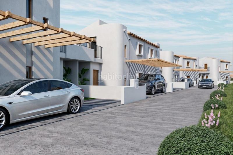 Foto 541a5ec7-e041-40f8-88df-eebc01d6ce50. Casa adossada amb aparcament piscina a Relleu