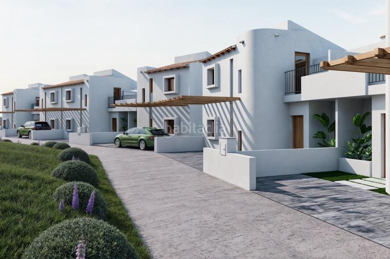 Foto c7d3f074-d1c1-44dd-bf0e-0ca12bb4648e. Casa adossada amb aparcament piscina a Relleu