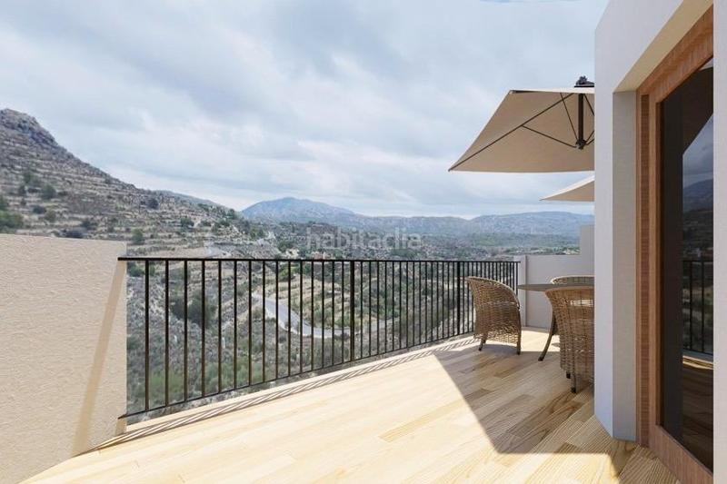 Foto cfeee9cd-8709-4a6b-9709-6073bb232ea7. Casa adossada amb aparcament piscina a Relleu