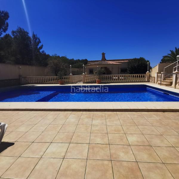 Foto fd109c6b-040e-4b24-a617-e0b4c7b6e91a. Chalet en Pueblo-Ubanizaciones Alfàs del Pi (l´)