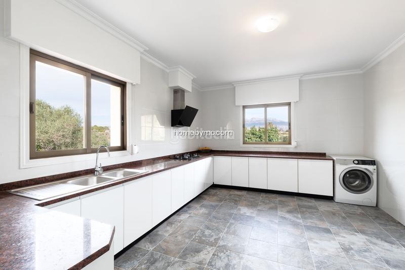 Foto cffbc9f5-2540-4f27-94e2-b2d76324bf6f. Chalet en Pueblo-Ubanizaciones Alfàs del Pi (l´)