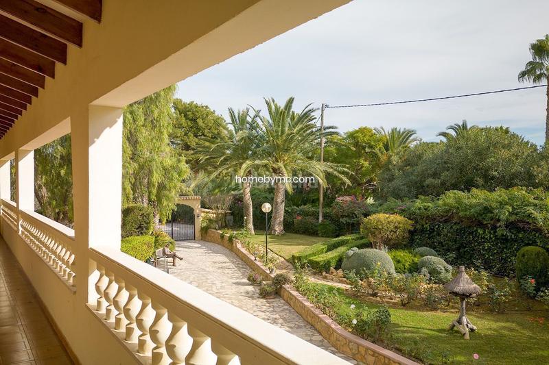 Foto dd63803b-fb1a-42a3-a611-fb7450f0d429. Chalet en Pueblo-Ubanizaciones Alfàs del Pi (l´)