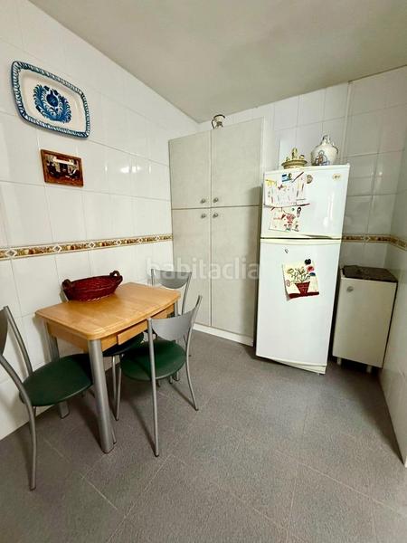Foto 779b74fb-64cd-4fff-bcc2-c6371b00bc62. Apartamento amplio apartamento de 4 dormitorios en el centro , a solo 150 metros del mar en Benidorm