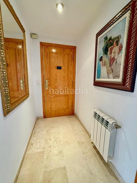 Foto 446fb353-7944-48ae-82dc-f53c60dd753c. Apartamento gran apartamento de esquina, todo exterior, con parking privado y muy cerca de la playa de levante en Benidorm