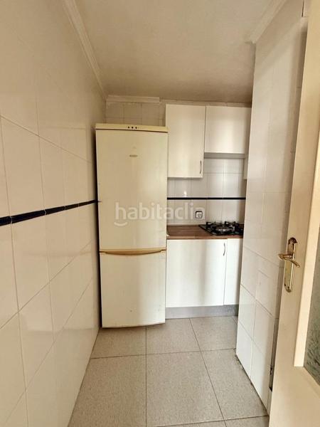 Foto 8f4bcce8-7476-4784-8cf7-f63f33360db0. Apartament amb aparcament a Juan XXIII Alicante