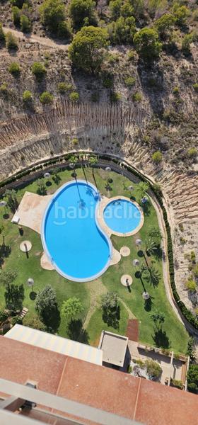 Foto a810edcb-5db0-4230-8423-a96dc9082023. Apartament amb aparcament piscina a Via Parque Benidorm