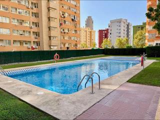 Appartement à Juzgados - Plaza de Toros. Exclusiva  amplio apartamento con piscina y parking en zona nuev